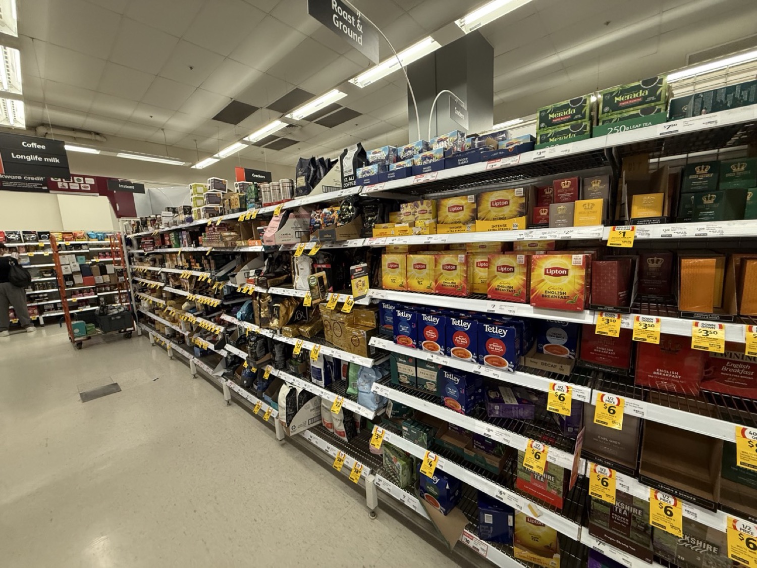 店内の商品陳列