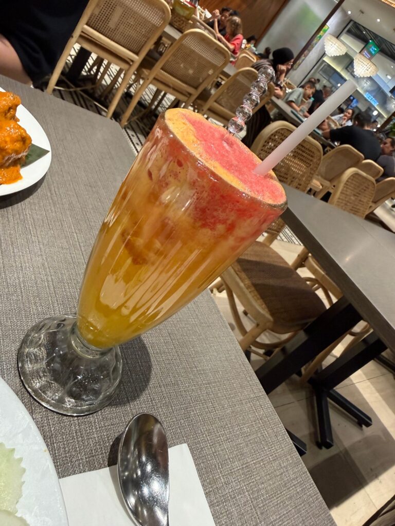 Madam Kwan'sで注文した冷たいドリンク